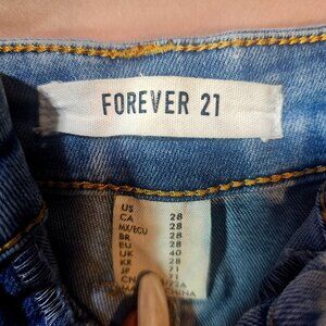 Forever 21 Skinny Jeans Size 28